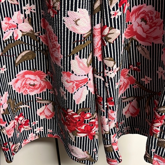 Floral Striped Boho Jumpsuit - Picture 5 of 7